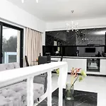 Rans Luxury & In Corfu With Swimming Pool Guviá