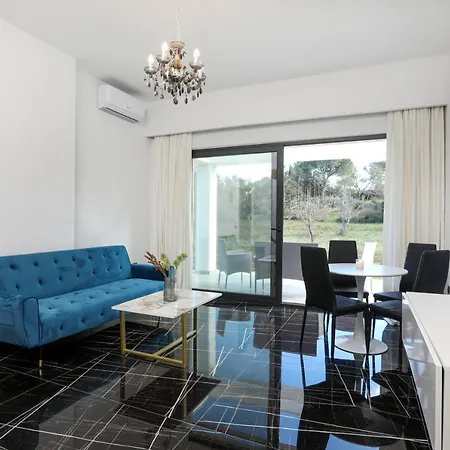 빌라 Rans Luxury & In Corfu With Swimming Pool *