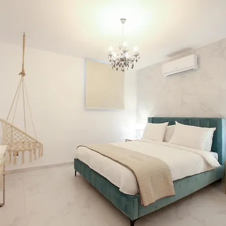 Rans Luxury & In Corfu With Swimming Pool 빌라