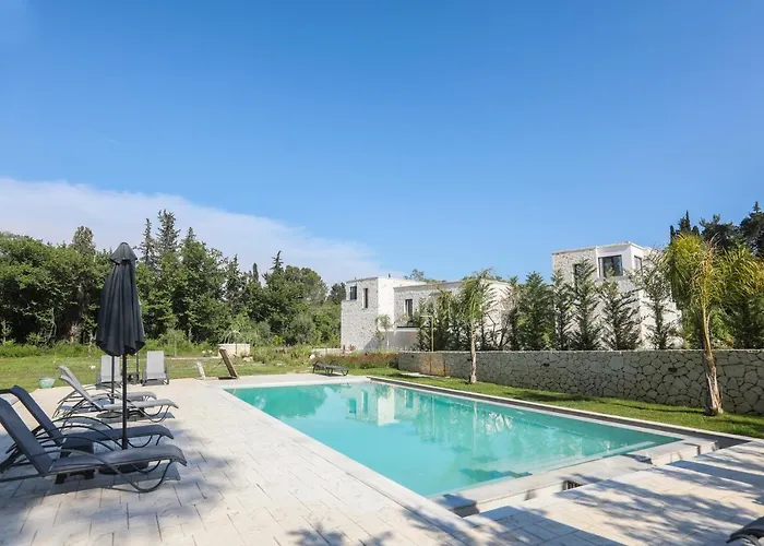 Rans Luxury & In Corfu With Swimming Pool *