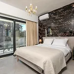 Rans Luxury & In Corfu With Swimming Pool
