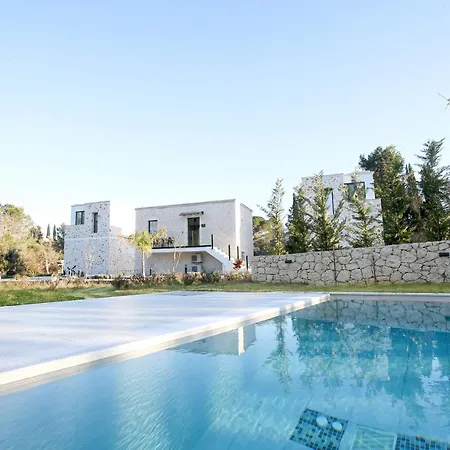 Villa Rans Luxury & In Corfu With Swimming Pool