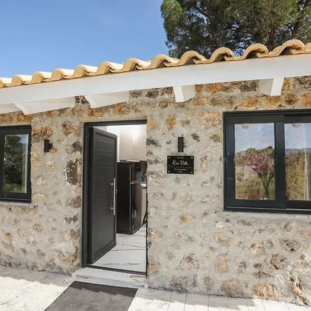 Rans Luxury & In Corfu With Swimming Pool Gouvia